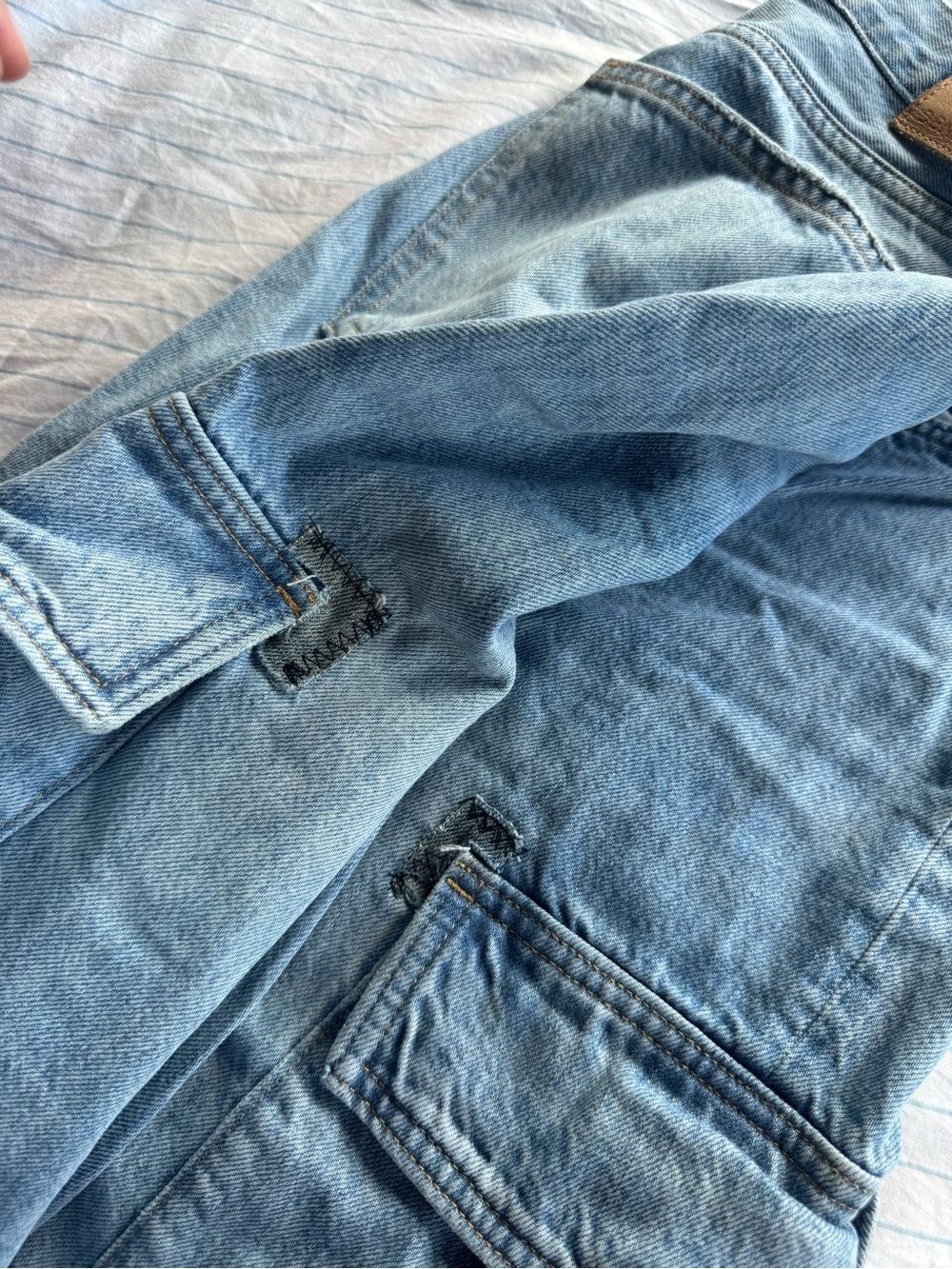 Denim Forum The Farrah High Rise. Size:30 - Picture 3 of 10